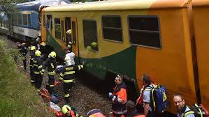 Kurz nach 8 uhr kam es am mittwoch, den 4. Zwei Tote Und Mehrere Verletzte Bei Zugungluck In Tschechien Tiroler Tageszeitung Online Nachrichten Von Jetzt