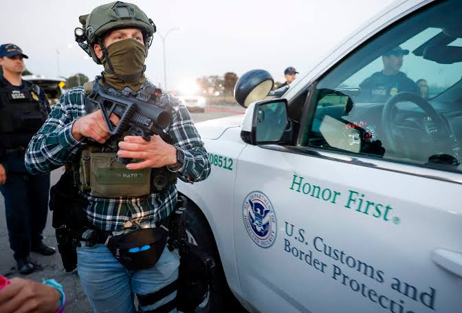Trump plans to install Border Patrol officials to lead a more aggressive  migrant crackdown