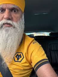 Newcastle (A) Not walking today. Please be kind Wolverhampton Wanderers FC  😬🙏🏾