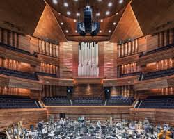 As Blends Chinese Zen Honeycomb Interior In Shanghai Theater