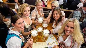 Lingering questions are a given when it comes to gigantic international events like oktoberfest. Oktoberfest Festival Dan Pesta Bir Terbesar Dunia Di Munchen Dunia Informasi Terkini Dari Berbagai Penjuru Dunia Dw 25 09 2019