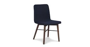A Perfect Mix Between Cocktail Elegance And At Home Comfort The Kissa Dining Chair Features Solid Wood Leg Dining Chairs Walnut Dining Chair Oak Dining Chairs