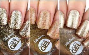 Sally Hansen Holiday 2019 Oh My Gold Miracle Gel