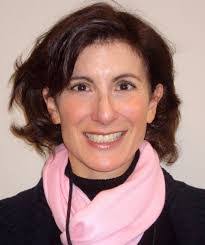 Elizabeth Hersh's Instagram, Twitter & Facebook