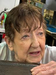 Thanks you April Zaharis, Marc Lindee and Levi Goode for the true Texas  hospitality today extended to our Oyster South Team visiting Houston this  week. The food was a big hit with