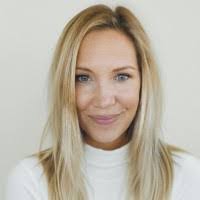 Danielle Oneill's Instagram, Twitter & Facebook