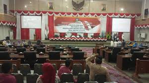 Maybe you would like to learn more about one of these? Daftar Nama 45 Anggota Dprd Provinsi Kepri Periode 2019 2024 Tribun Batam