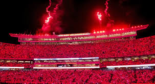 What Is Kansas City's $1.8B Plan for the Chiefs' Stadium After Clark Hunt's  HQ Approval?