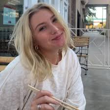 Anna Beth Reynolds (@abethreynolds)