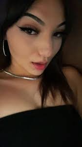 Jasmine Ochoa's Instagram, Twitter & Facebook