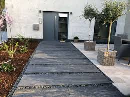 Garten Terrasse Aussengestaltung Eingang Hauseingang Eingangsweg Gestalten Gartengestaltung Naturstein Vorgarten Vorgarten Anlegen Natursteine