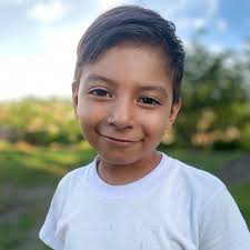 Feeding Center Flores