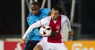 Transferts, salaire, palmares, statistiques en club et en sélection nationale. Indonesian Youngster Ezra Walian On Trial With West Ham United Football Tribe Asia