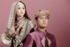 Malam ini, kami dari web on4top pengen menampilkan berita dlm bentuk video youtube yang keren yang mengulas biodata lengkap lesti kejora | lesti andryani. Biodata Lesti Kejora Terbaru Lengkap Dengan Umur Dan Nama Asli Inilah Profil Calon Istri Rizky Billar Portal Jember