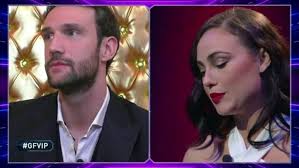 Andrea zenga è entrato nella casa del grande fratello vip nel mese di dicembre ma ha da subito destato le attenzioni di due concorrenti, nonchè grandi amiche (fra alti e bassi): Gf Vip L Amore Tra Rosalinda E Andrea Allo Scoperto Giuliano Quasi Lasciato In Diretta
