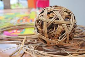 Ia merangkumi semua permainan suku kaum di malaysia dan luar malaysia. Indonesia Go Id Evolusi Sepak Raga