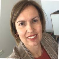 300+ perfiles de «Carly»