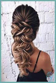 Frisuren Hochzeit Lange Haare Rapunzel Stil Hochzeit Zopf Lange Haare Fur Braut Oder Brautjun In 2020 Hochzeitsfrisuren Lange Haare Zopf Lange Haare Haare Hochzeit