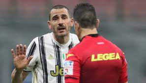 Consulta tutte le vaccate, le spiritosagini, i meme e le battute divertenti relative agli idoli della community. Bonucci Attacca L Arbitro Per Giallo In Inter Juve Vergognoso