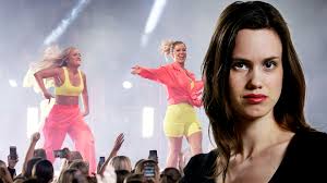 Bianca ingrosso & alice stenlöf kärleksvisan alice och bianca showcast globen maj 2019. Bianca Ingrosso Ger Fansen En Snuskig Visa I Varlden
