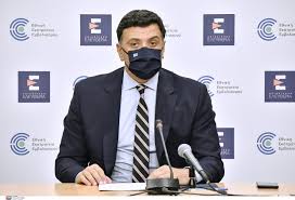 Εμβολιασμό μαθητών από την επόμενη χρονιά προανήγγειλε ο κικίλιας. O Kikilias Gkremise To Twitter Me Ta Antisyllhptika Binteo