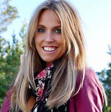 Fran Crocker's Instagram, Twitter & Facebook