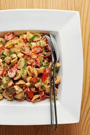 Feed A Crowd With Sun Dried Tomato Pasta Salad Recipe Food Recipes Tomato Pasta Salad