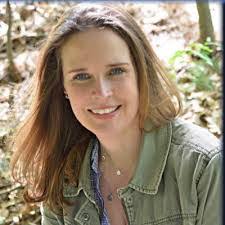 Michelle Hostetler's Instagram, Twitter & Facebook