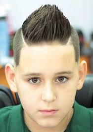 Black boys haarschnitte jungen haarschnitt coole frisuren. 1001 Ideen Fur Trendy Frisuren Fur Jungs Top Trends Fur 2019 Jungs Frisuren Kinderhaarschnitte Coole Jungs Frisuren