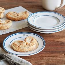 French Bistro Appetizer Plates Set Of 4 Sur La Table Bistro Food Appetizer Plates French Bistro