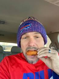 Good luck @everyone! Thank you for everyone who bought a square! Cheers to  a great game, better snacks, and winnings in your pocket! Happy  Thanksgiving!