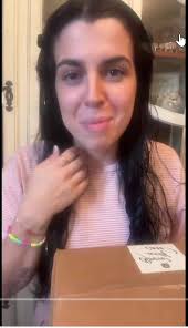 @AgathaG94281391's video Tweet