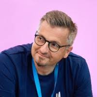 100+ "Stilger" profiles