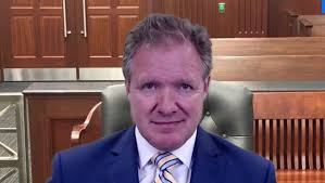 35: Zooming Your Trials: Interview with Tech Trailblazer James "Jamie"  Holland II from Holland Law — The Tech Savvy Lawyer