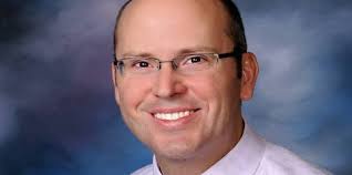 Roland-Story school counselor resigns after inappropriate online messages  to student