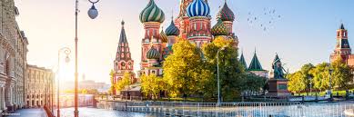 Il fait un temps de chien. Croisiere De Moscou A Saint Petersbourg Volga Neva 12 Jours Croisieurope
