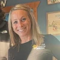 Annie Clouse's Instagram, Twitter & Facebook