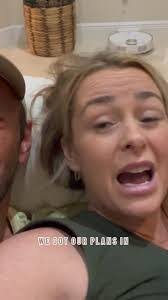 Jane Otis's Instagram, Twitter & Facebook