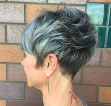 Formas modernas de llevar tu corte pixie moda 2020 para mujer de 25,30, 40, 50 años. 12 Meilleures Coupes De Cheveux Courts Pour Les Femmes De Plus De 50 Ans Mscape