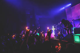 7 Coolest Tips And Tricks For Nightclub Photography