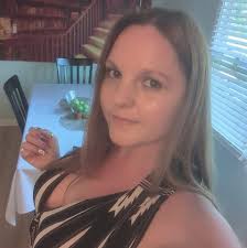 I'm so happy that I was finally able to get together with a bestie from  what feels like a lifetime ago!! Donovan Greaves Come visit me anytime, and  I'll come visit again