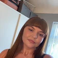 Hello everyone, we bought 2 parasols here in Barcelona.We would like to  take it back to home with us and our flight is with easyjet.Do you guys  know if we are allowed