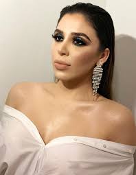 El Chapo's cartel queen wife APOLOGISES for husband's brutal reign of  terror despite getting rich from his crimes