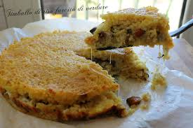 Un'altra ricetta di benedetta rossi di oggi 24 luglio 2021 da fatto in casa per voi, la ricetta delle verdure al forno farcite. Timballo Di Riso Farcito Di Verdure Donnepasticcione