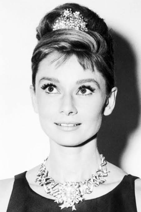 images?q=tbn:ANd9GcSon-605mKn8sFue6oHoxz