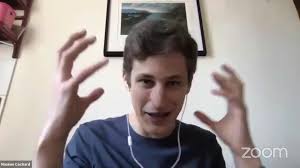 Maxime cochard est auteur, il est invité pour présenter son livre nous n'avons pas besoin des riches paru aux éditions arcane 17. Arcane 17 Maxime Cochard Nous Presente Nous N Avons Pas Besoin Des Riches Facebook