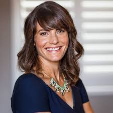 Sarah Plummer's Instagram, Twitter & Facebook