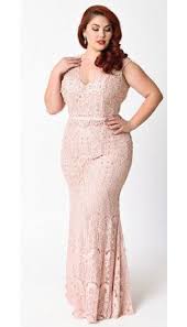 Plus Size Blush Lace Fitted Embellished Long Dress For Prom 2017 Plus Size Long Dresses Bridesmaid Dresses Plus Size Blush Bridesmaid Dresses Long