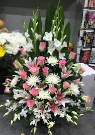 A Beautiful Arrangement For Ceremony Flower Arrangements Simple Funeral Flower Arrangements Large Flower Arrangements