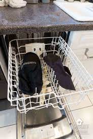 How To Wash A Baseball Cap In The Dishwasher Practically Functional Washing Hats In Dishwasher How To Wash Hats Washing Baseball Hats